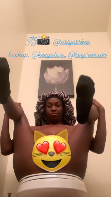 KreamyKee Hey baby Come enjoy a good fun time with me let me take the stress off
