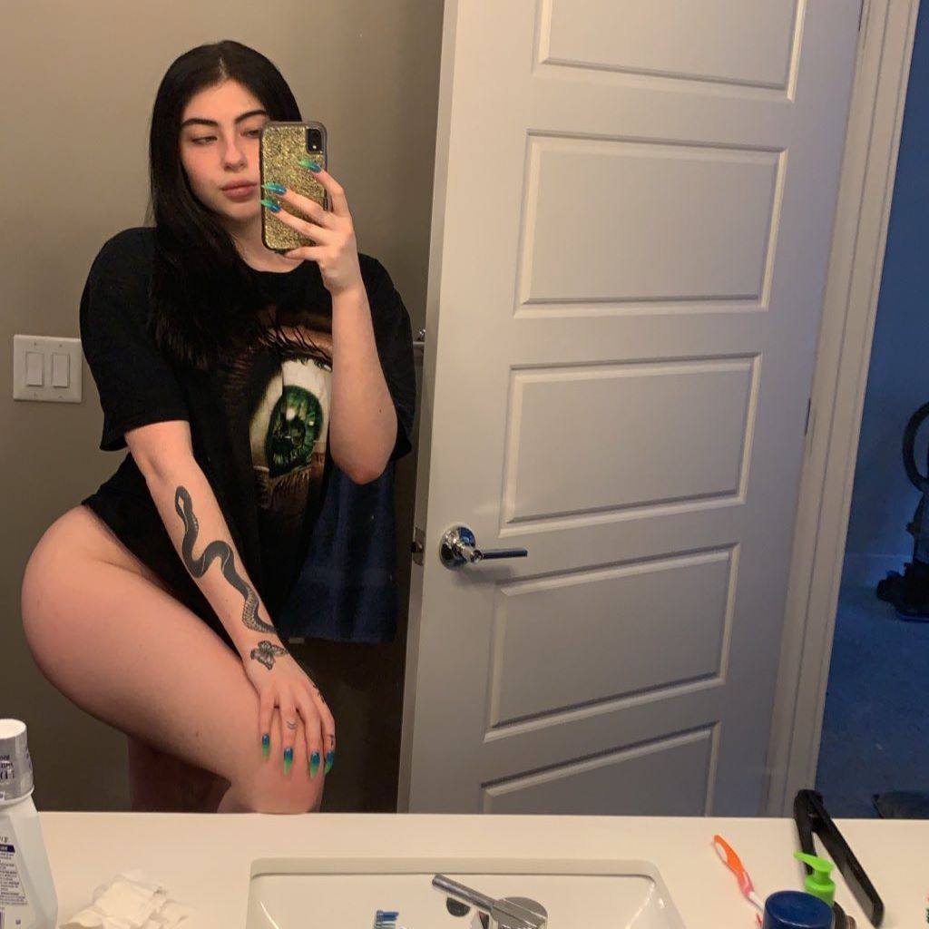 Available for naughty actions 🤩 — photo 2